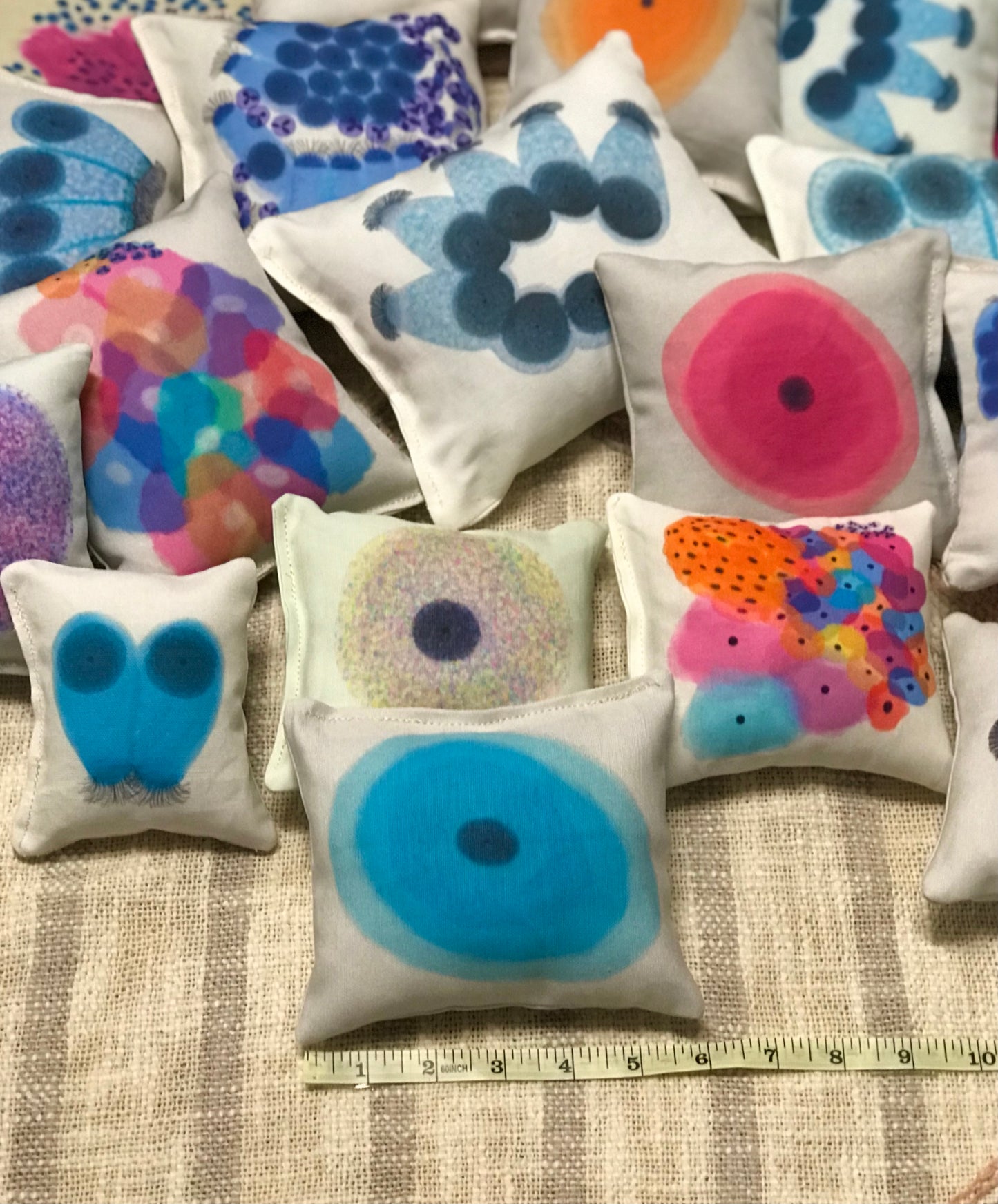 Benign Blue Squamous cells Plushy